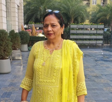 Dr. Amit Saxena